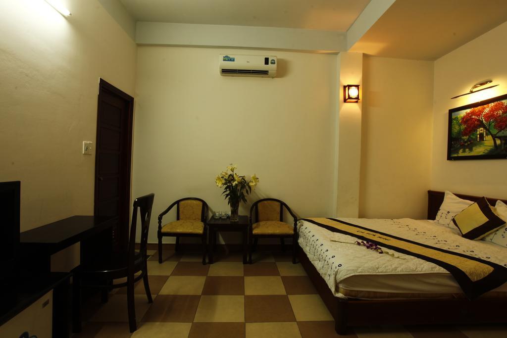 Camry Hotel Da Nang Exterior foto